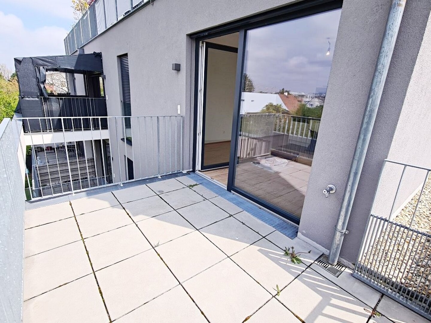 PROVISIONSFREI, GRÜNBLICK, sonnige 58 m2 Neubau mit 18 m2 Balkonfläche, Wohnküche, 2 Zimmer, Wannenbad, 2. Liftstock, Lavendelweg