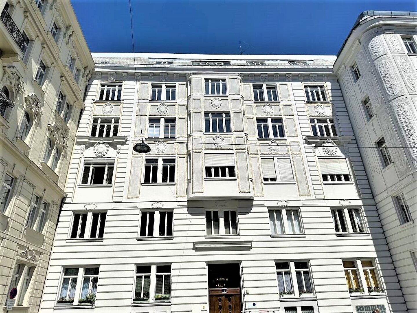 MÖLLWALDPLATZ, gepflegte 90 m2 Altbau, 3 Zimmer, Extraküche, 2er-WG-geeignet, Duschbad, Parketten, Flügeltüren, U1-Nähe MÖLLWALDPLATZ, gepflegte 90 m2 Altbau, 3 Zimmer, Extraküche, 2er-WG-geeignet, Duschbad, Parketten, Flügeltüren, U1-Nähe